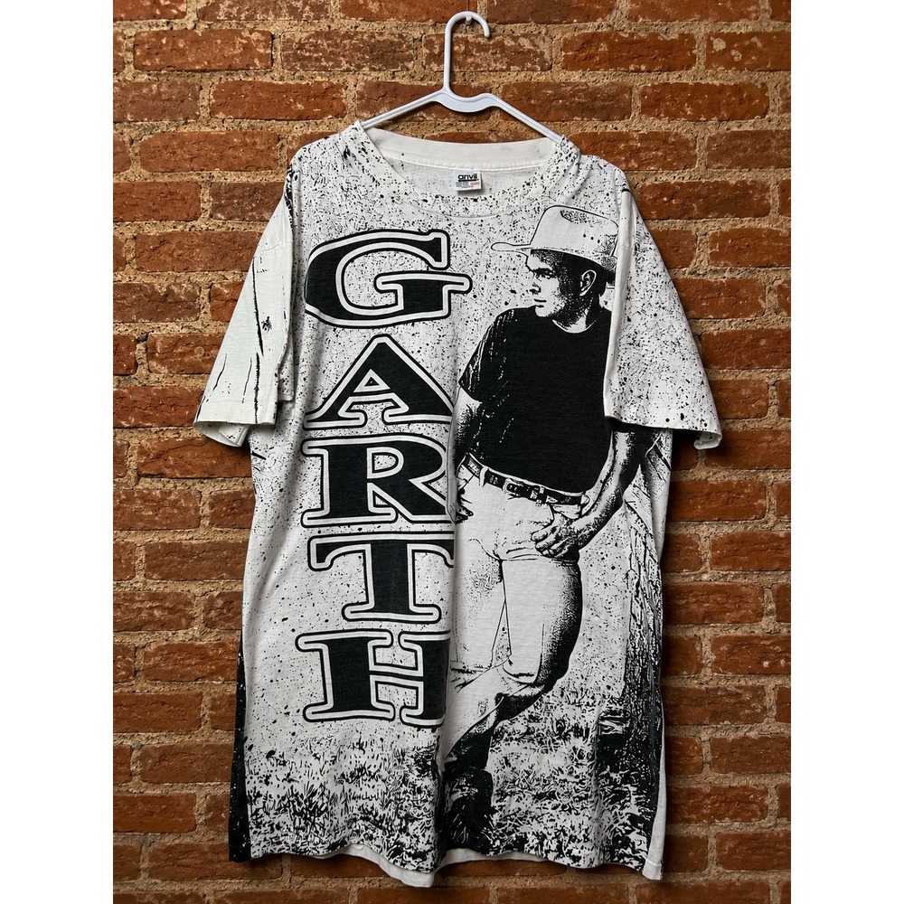 Vintage 90s Garth Brooks T-Shirt Anvil Made USA One Size Long Country Western